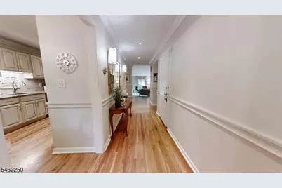 25 Stonegate Dr, Roseland, NJ 07068 - Photo 2