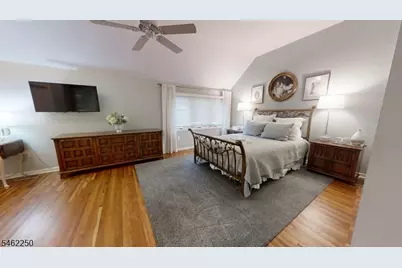 25 Stonegate Dr, Roseland, NJ 07068 - Photo 24