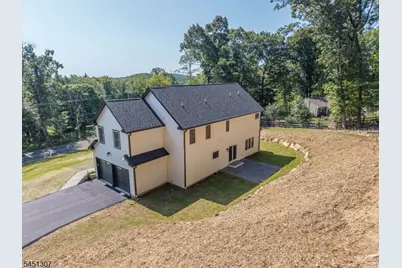 477 W Hill Rd, Lebanon Township, NJ 08826 - Photo 34