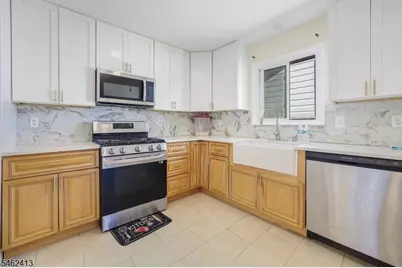 1511 Essex Ave, Linden, NJ 07036 - Photo 10