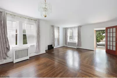 2106 Kay Ave, Union Township, NJ 07083 - Photo 4