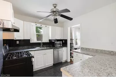 2106 Kay Ave, Union Township, NJ 07083 - Photo 8