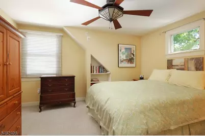 525 Princeton Rd, Linden, NJ 07036 - Photo 12