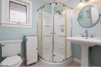 525 Princeton Rd, Linden, NJ 07036 - Photo 14
