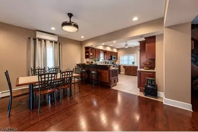 17 Porter Ave, Newark, NJ 07112 - Photo 6