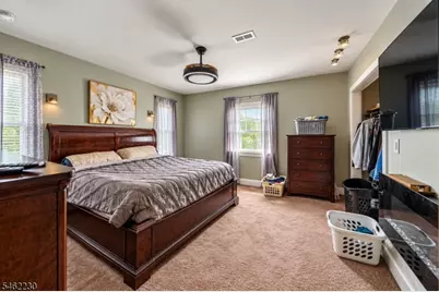 17 Porter Ave, Newark, NJ 07112 - Photo 10