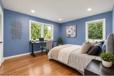 76 Mohawk Rd, Millburn, NJ 07078 - Photo 26