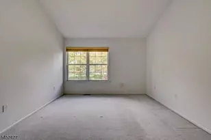 103 Cricket Hill Cir, South Brunswick Township, NJ 08540 - Photo 24