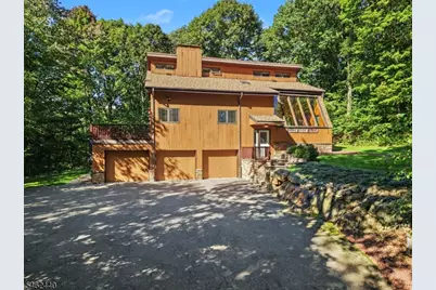 5 Allen Dr, Kinnelon, NJ 07405 - Photo 2