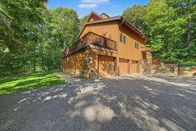 5 Allen Dr, Kinnelon, NJ 07405 - Photo 6
