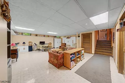 5 Allen Dr, Kinnelon, NJ 07405 - Photo 40