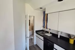24 Pleasant Ave, Clifton, NJ 07013 - Photo 4