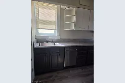 24 Pleasant Ave #2, Clifton, NJ 07013 - Photo 14