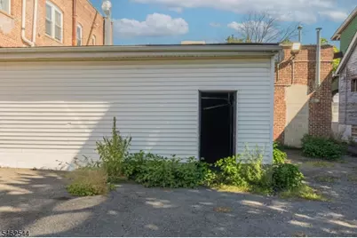 122 Myrtle Ave, Irvington, NJ 07111 - Photo 12