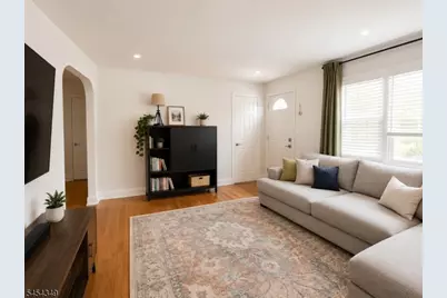 62 W Inman Ave, Rahway, NJ 07065 - Photo 2