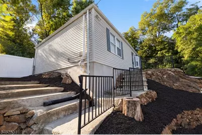 20 Greenwood Ave, Wanaque, NJ 07420 - Photo 6