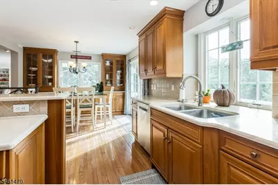 22 Sloping Hill Ter, Wayne, NJ 07470 - Photo 14