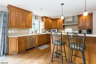 22 Sloping Hill Terrace, Wayne, NJ 07470 - Photo 16