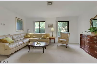 50 Rock Rd #B10, Hawthorne, NJ 07506 - Photo 10