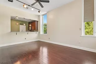 201 S 2nd Ave Unit, Highland Park, NJ 08904 - Photo 6