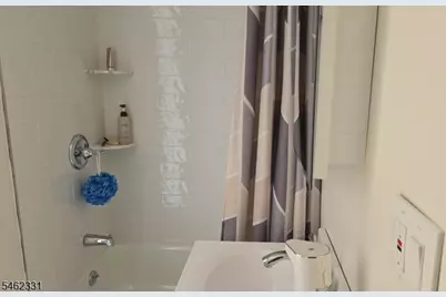509 81st St, North Bergen, NJ 07047 - Photo 18