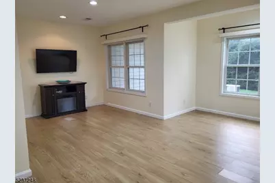 112 Independence Trl #112, Totowa, NJ 07512 - Photo 24