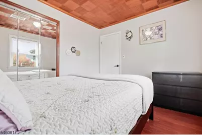 160 Bridge St, Roselle Park, NJ 07204 - Photo 8