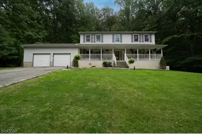 28 Alpine Dr, Denville, NJ 07834 - Photo 2