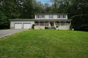 28 Alpine Dr, Denville, NJ 07834 - Photo 2