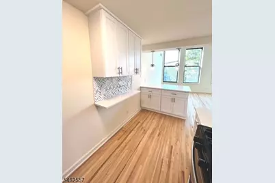9 Park Ave #2B, Rutherford, NJ 07070 - Photo 12
