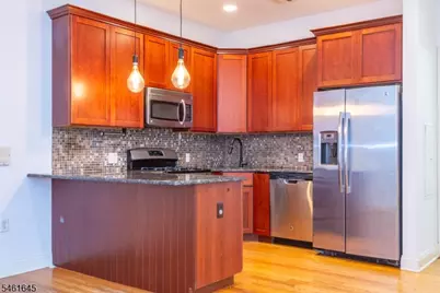 186 Walnut St #110, Bloomfield, NJ 07003 - Photo 8