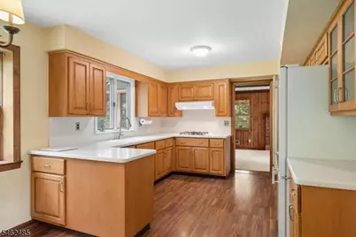 1 Ellyn Ct, Morris Township, NJ 07960 - Photo 14