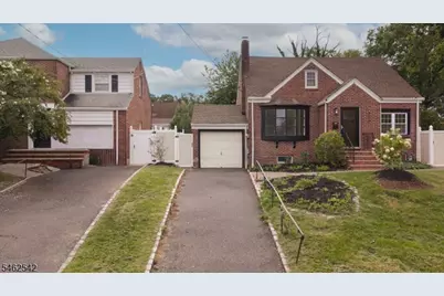 303 Huntington Rd, Union Township, NJ 07083 - Photo 4