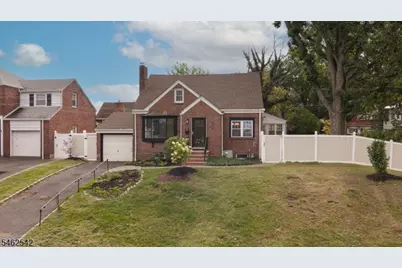 303 Huntington Rd, Union Township, NJ 07083 - Photo 2