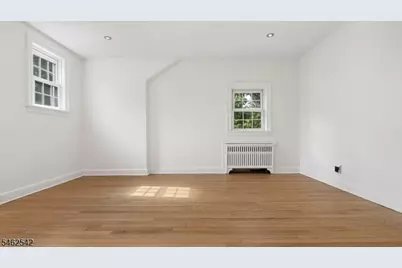 303 Huntington Rd, Union Township, NJ 07083 - Photo 28