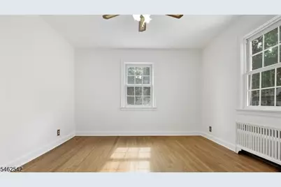 303 Huntington Rd, Union Township, NJ 07083 - Photo 22