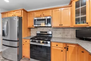 17 Pequot Rd, Ringwood, NJ 07456 - Photo 16