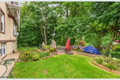 818 Summit Ave #1, River Edge, NJ 07661 - Photo 12