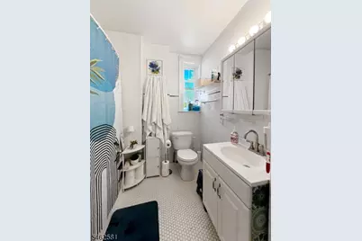 818 Summit Ave #1, River Edge, NJ 07661 - Photo 8