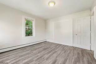 165 Centre St, Nutley, NJ 07110 - Photo 14