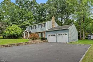 6 Peppermill Ct, Randolph Township, NJ 07869 - Photo 2