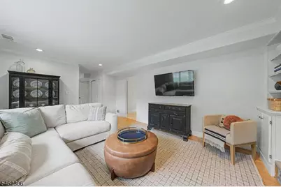 6 Peppermill Ct, Randolph Township, NJ 07869 - Photo 10