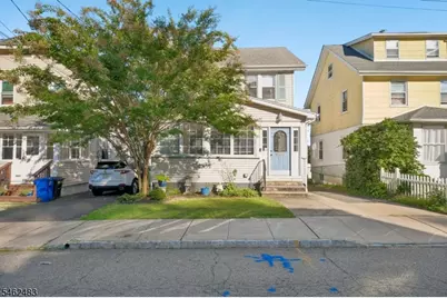 4 Park Dr West, West Orange Township, NJ 07052 - Photo 2