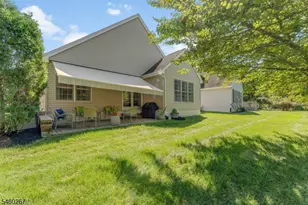 23 Constitution Way, Franklin Township, NJ 08873 - Photo 2