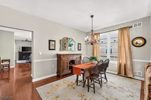 23 Constitution Way, Franklin Township, NJ 08873 - Photo 10