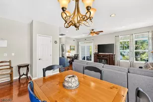 23 Constitution Way, Franklin Township, NJ 08873 - Photo 18