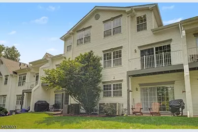 7 Caroline Foster Ct, Morris Township, NJ 07960 - Photo 2