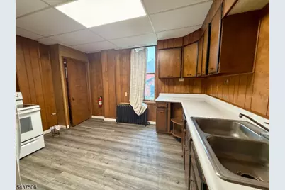 507 S Main St, Phillipsburg, NJ 08865 - Photo 30
