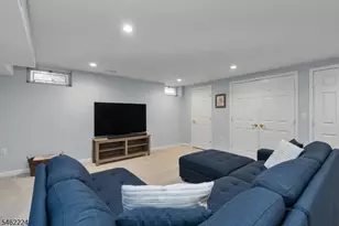 2 Avery Ct, Madison, NJ 07940 - Photo 12