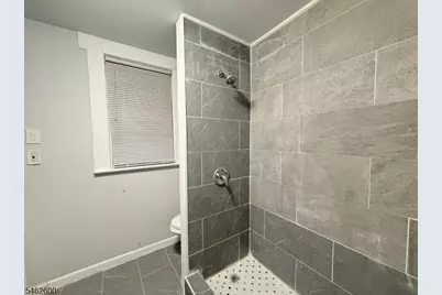 44 N 16th St, East Orange, NJ 07017 - Photo 4